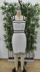 Kadın önü Düğme Detay Kalın Askılı Mini Triko Elbise